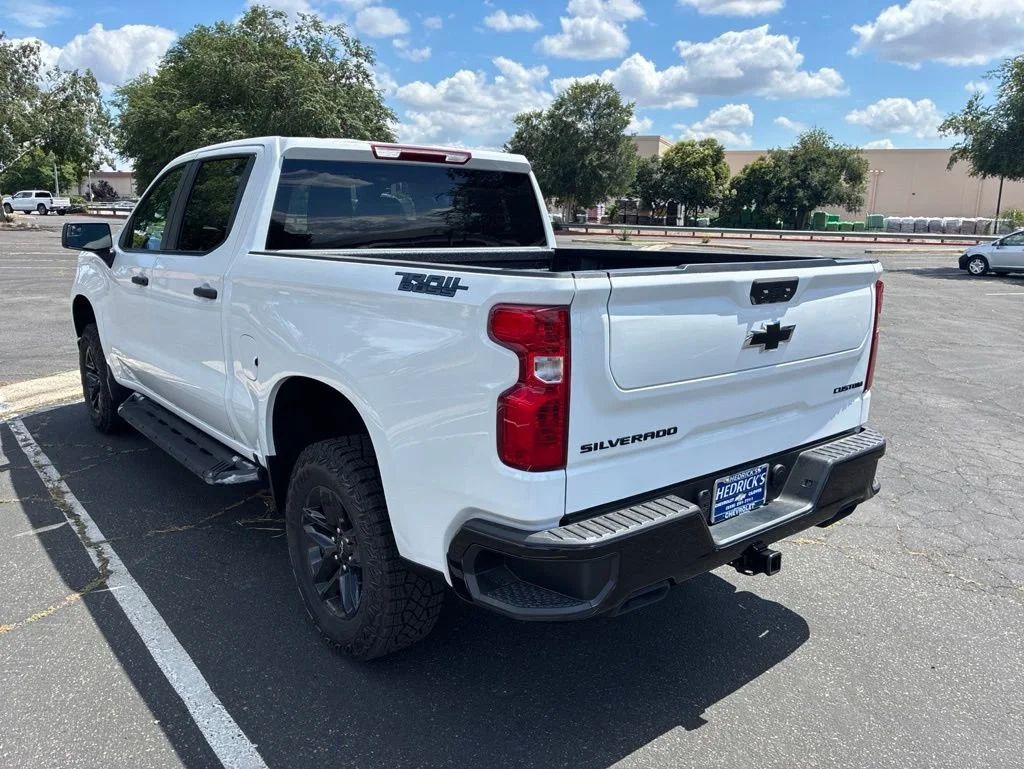 New 2026 Summit White Chevrolet Custom Trail Boss image 5