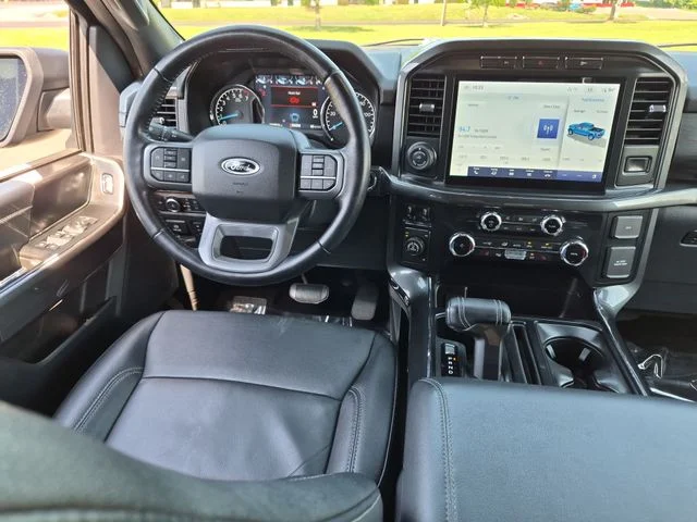 Used 2022 Black Ford XLT image 30