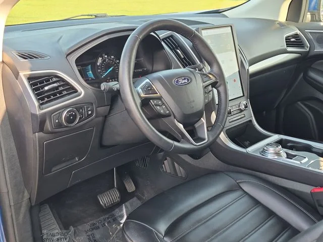 Used 2024 Blue Ford SEL image 20