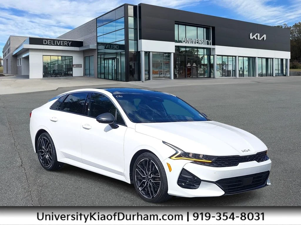 Used 2024 White Kia GT image 1