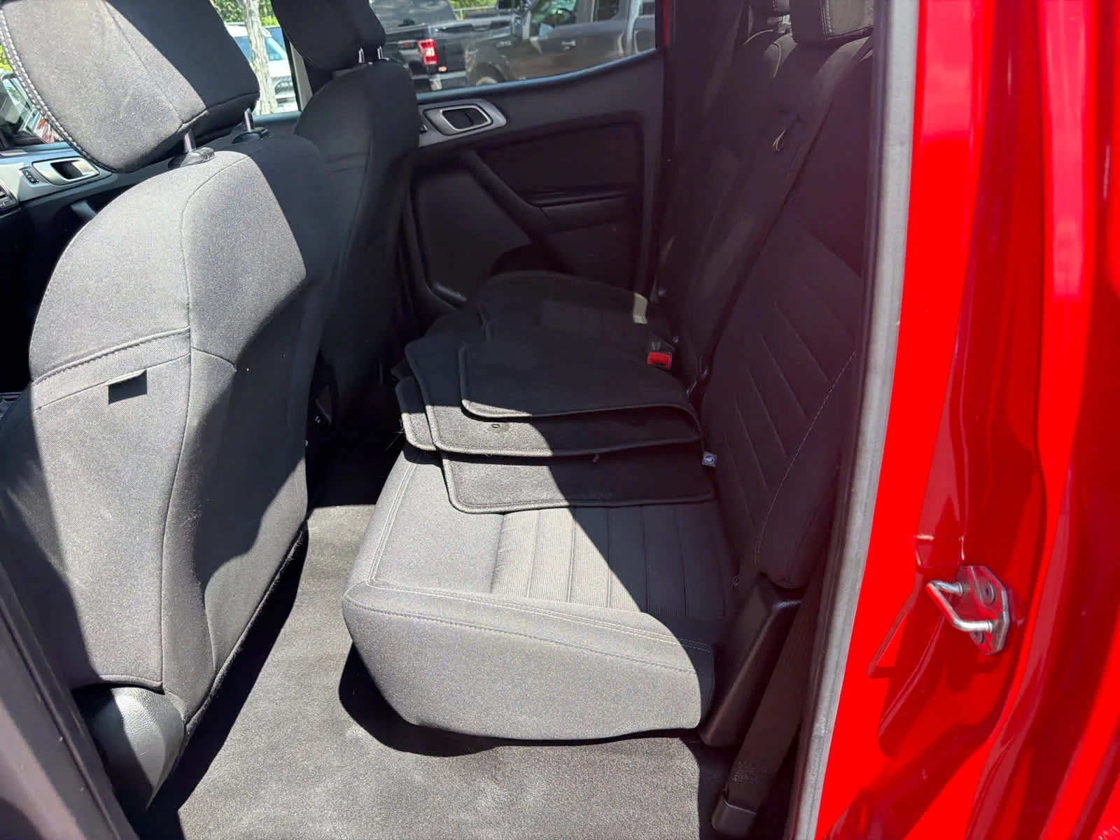Used 2020 Race Red Ford XLT image 30
