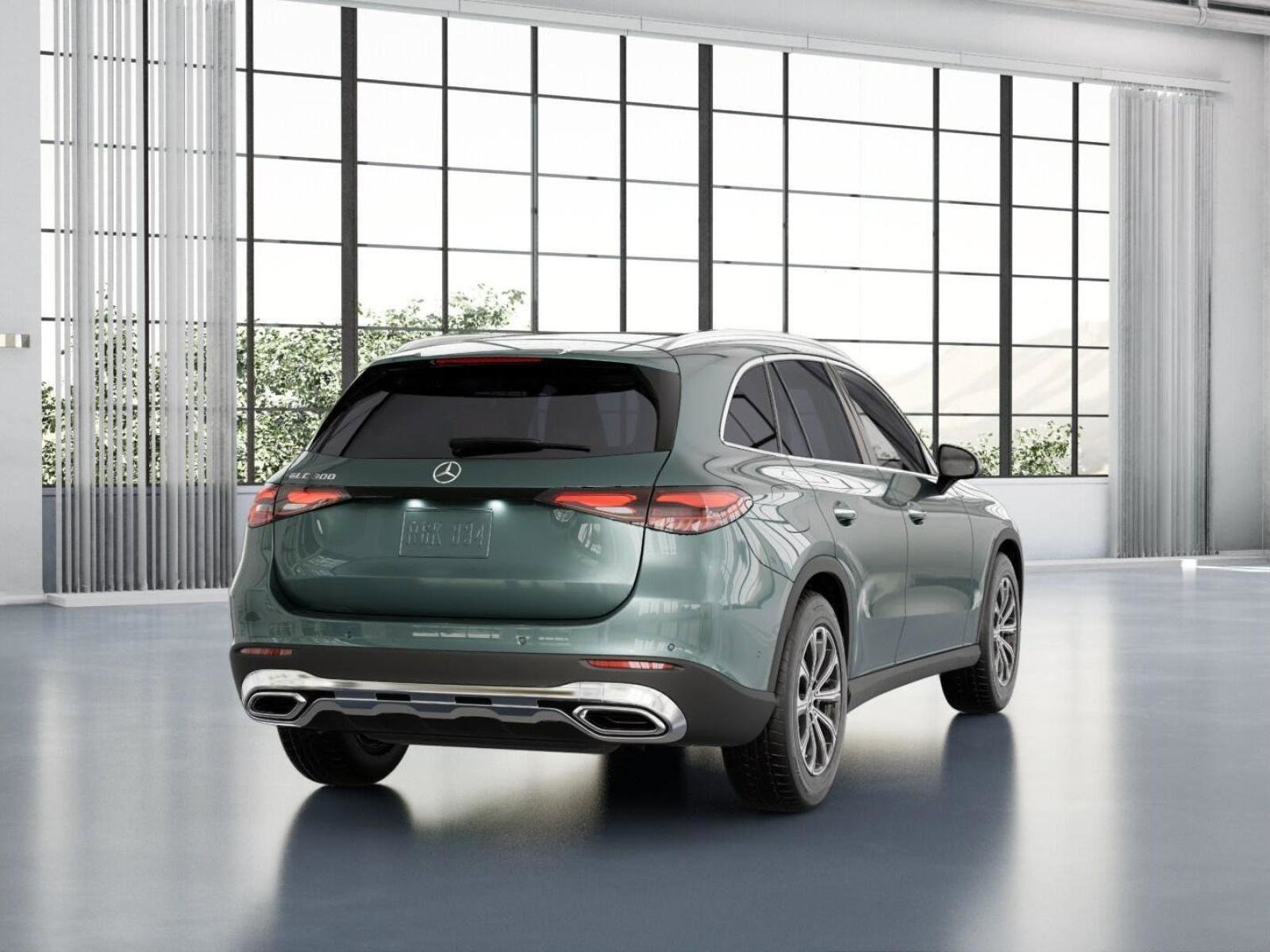 New 2026 Verde Silver Metallic Mercedes-Benz GLC 300 image 23