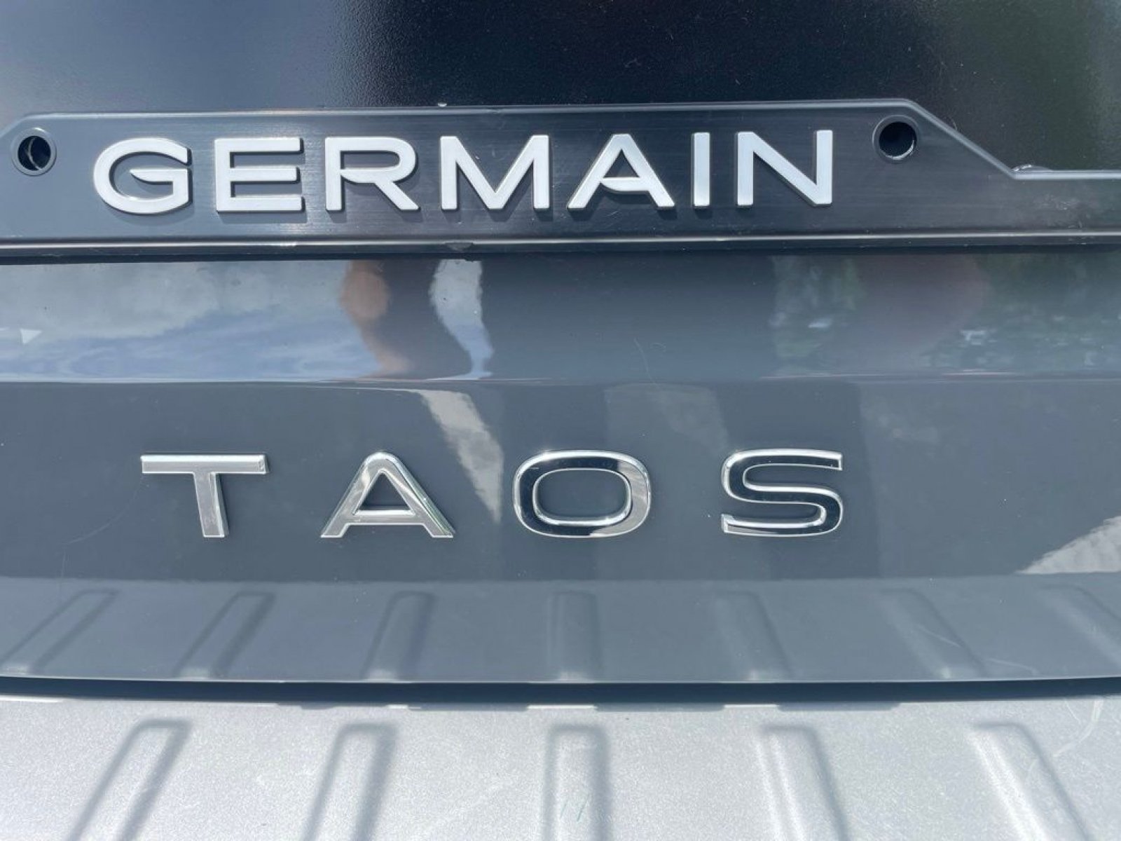 Used 2022 Gray Volkswagen 1.5T SE image 31