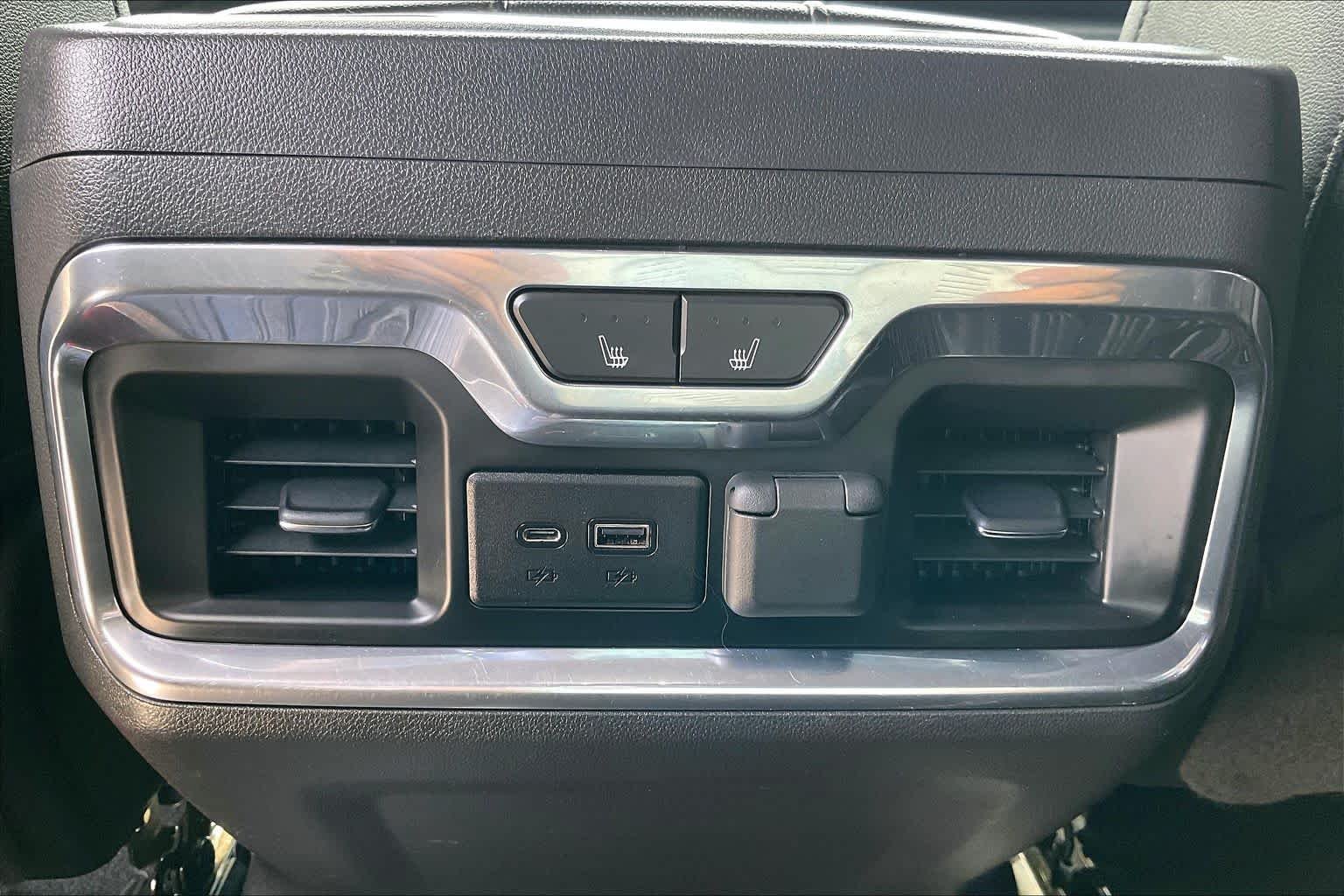 Used 2019 Dark Sky Metallic GMC AT4 image 31