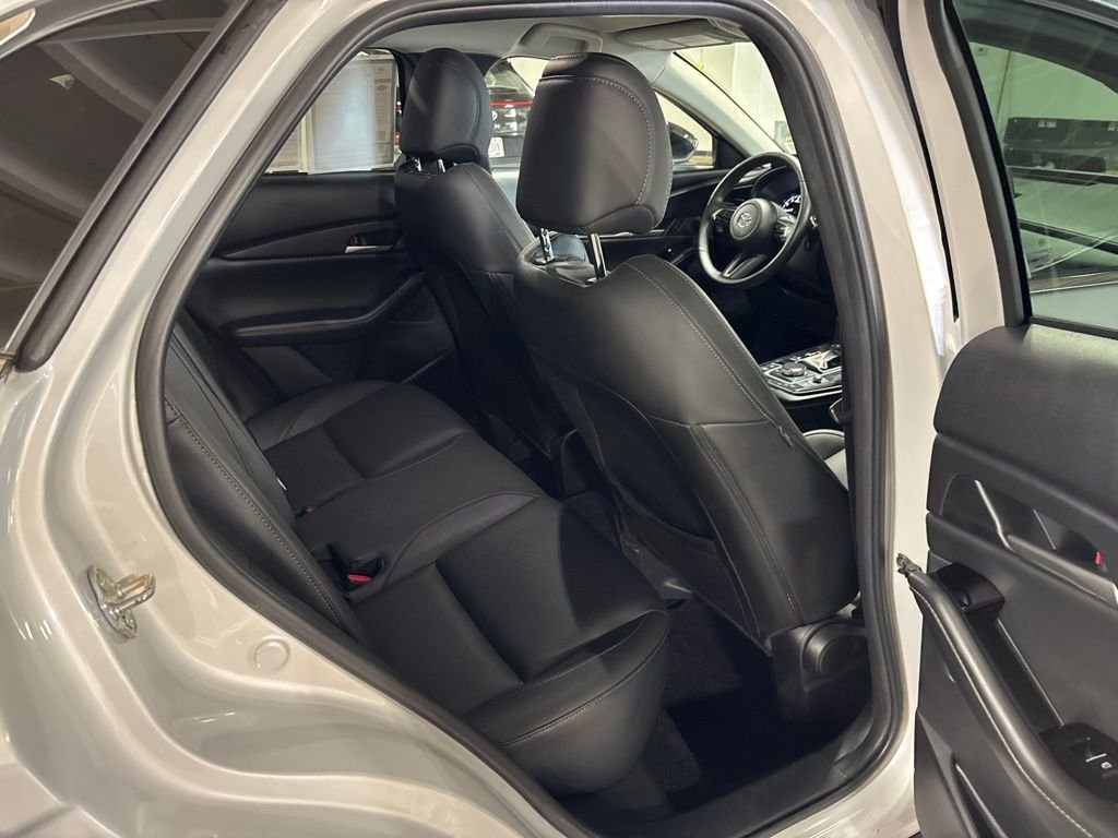 Used 2024 White Mazda 2.5 S Select Sport image 23