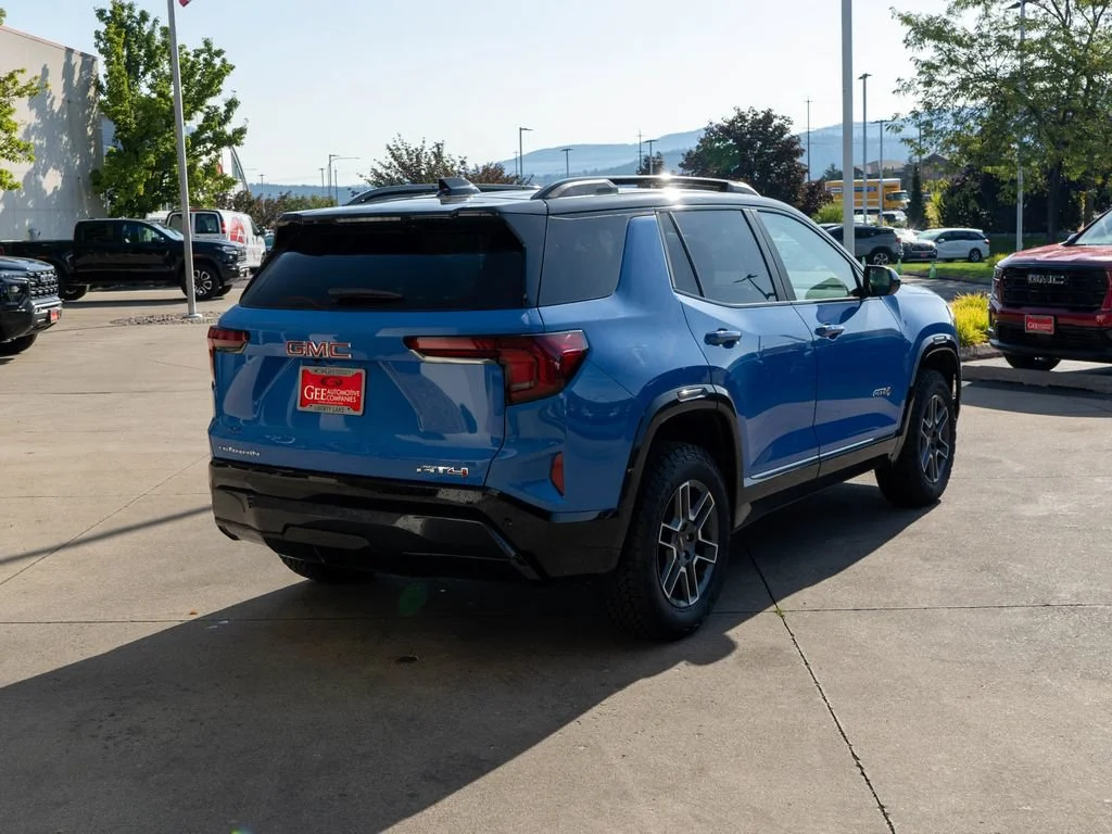 2026 GMC Terrain AT4 - Photo 7