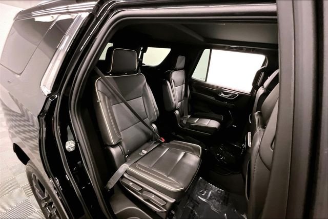 Used 2023 Black Chevrolet Premier image 26
