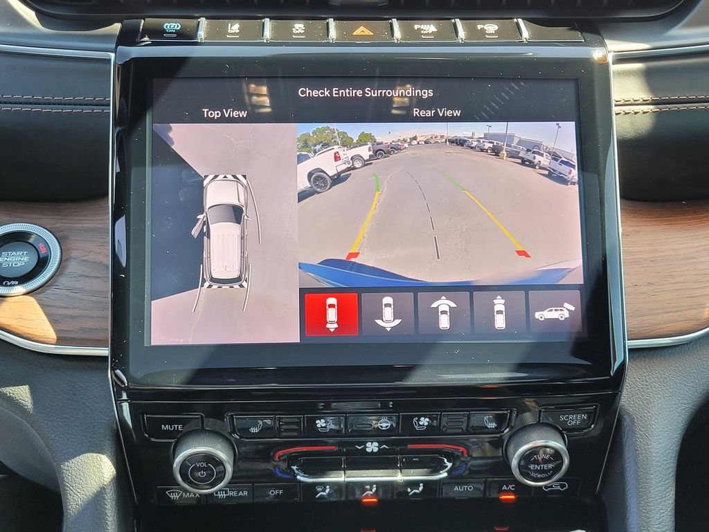 Used 2022 Gray Jeep Summit 4xe image 19