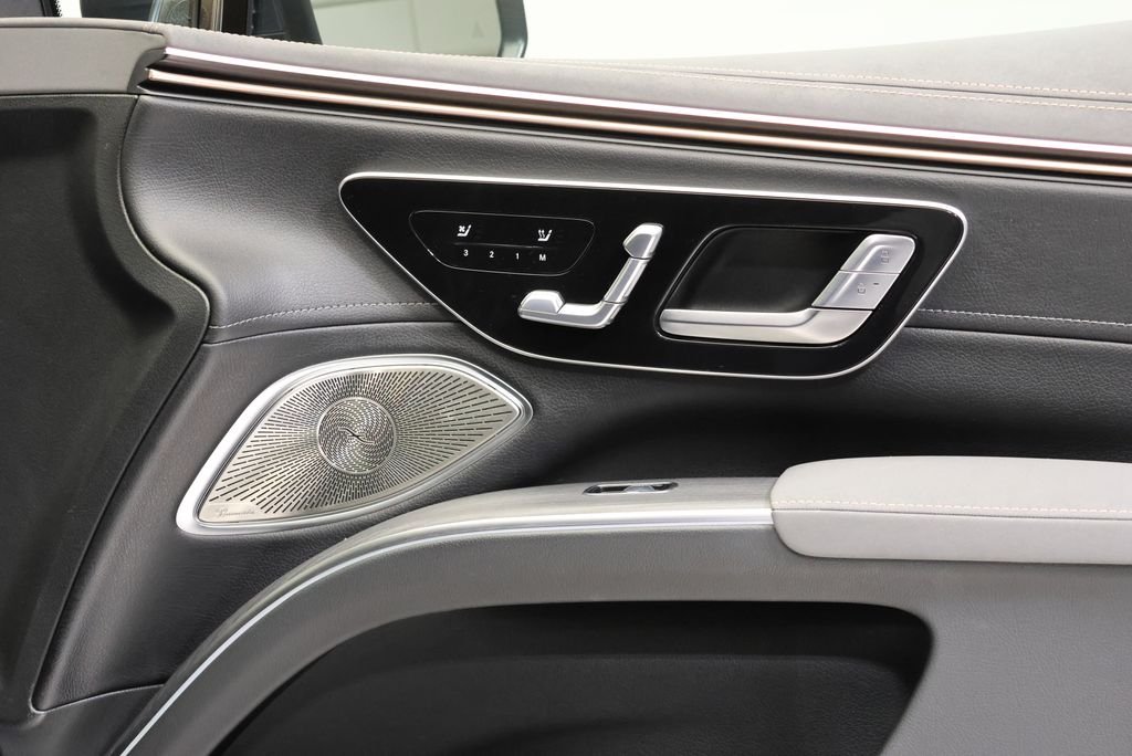 Certified Used 2023 Twilight Blue Metallic Mercedes-Benz 450 image 43