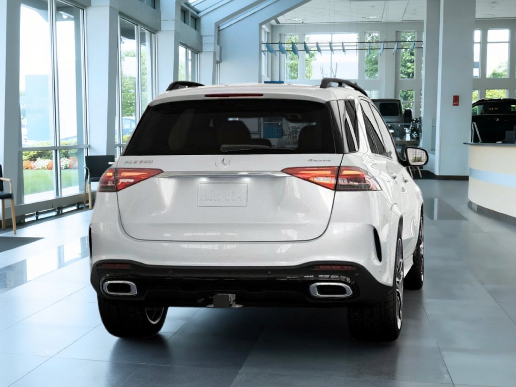 New 2026 MANUFAKTUR Moonlight White Metallic Mercedes-Benz GLE 580 image 23