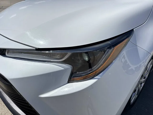 Used 2025 White Toyota LE image 7