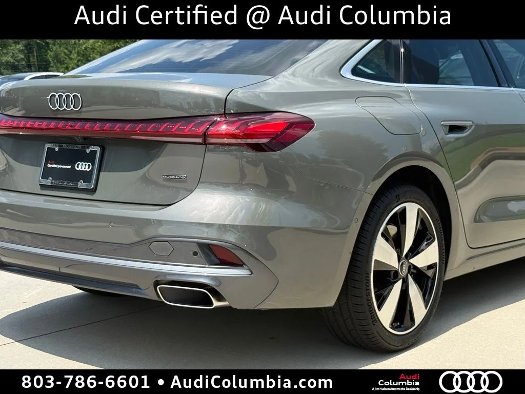 Used 2025  Audi 2.0T Premium image 15