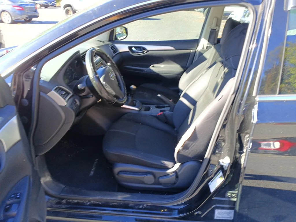 Used 2017 Black Nissan S image 7