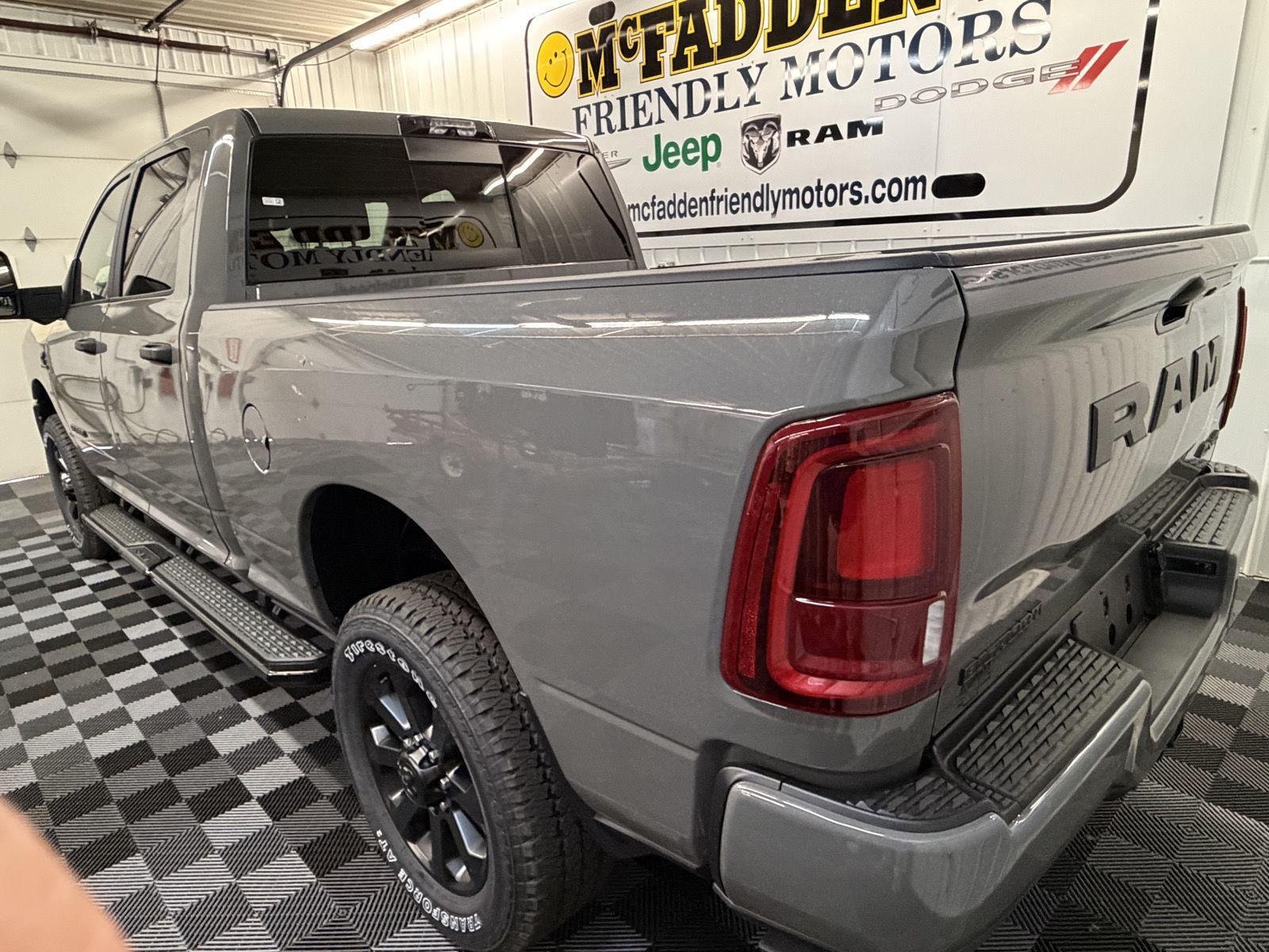 New 2026 Ceramic Gray Clear-Coat Exterior Paint RAM Big Horn image 7