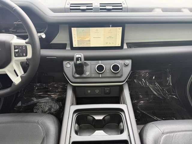 Certified Used 2024 White Land Rover S image 15
