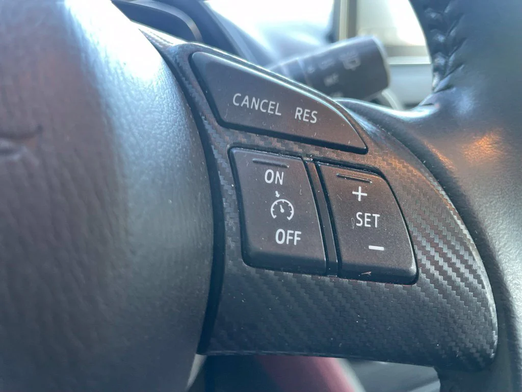 Used 2017 Dynamic Blue Mica Mazda Grand Touring image 13