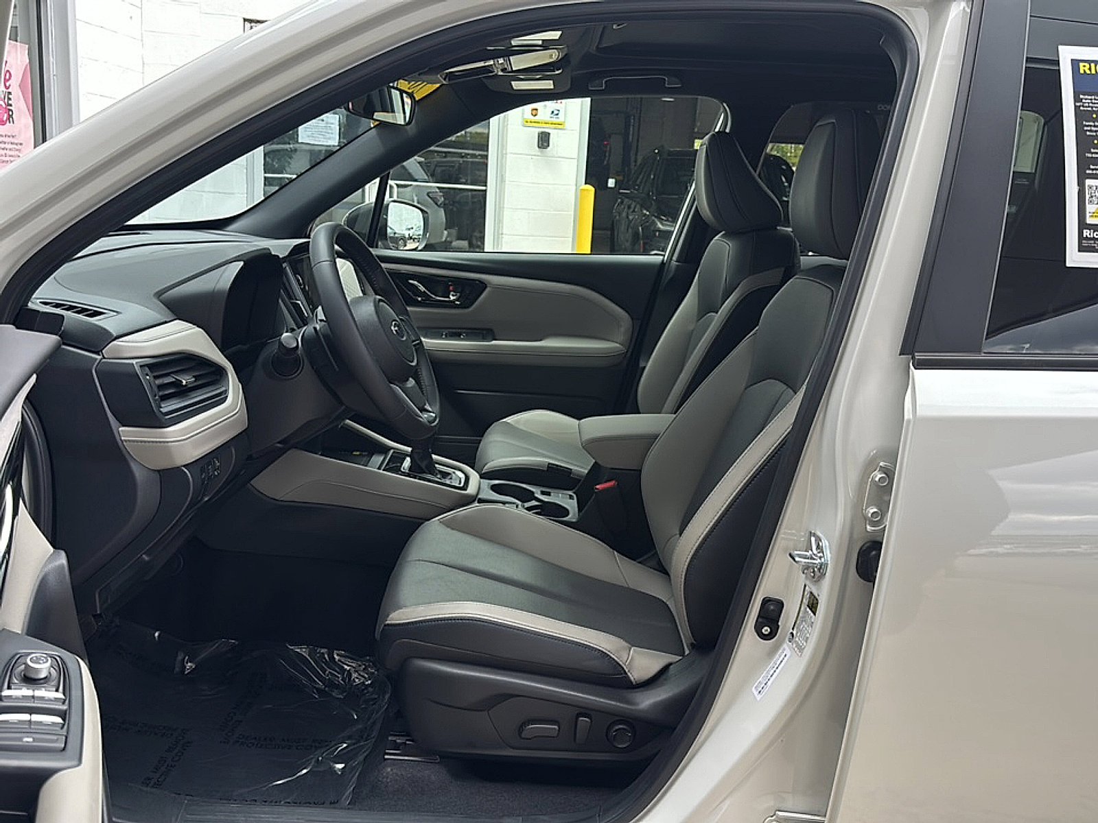Used 2025 Crystal White Pearl Subaru Limited Hybrid image 12