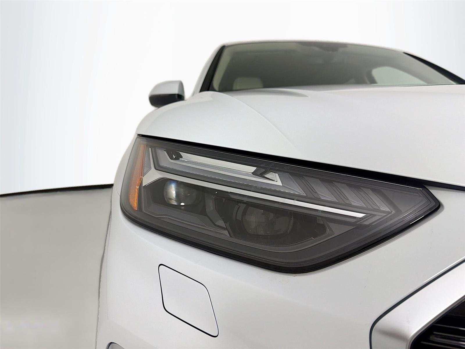 Used 2022  AUDI  image 31