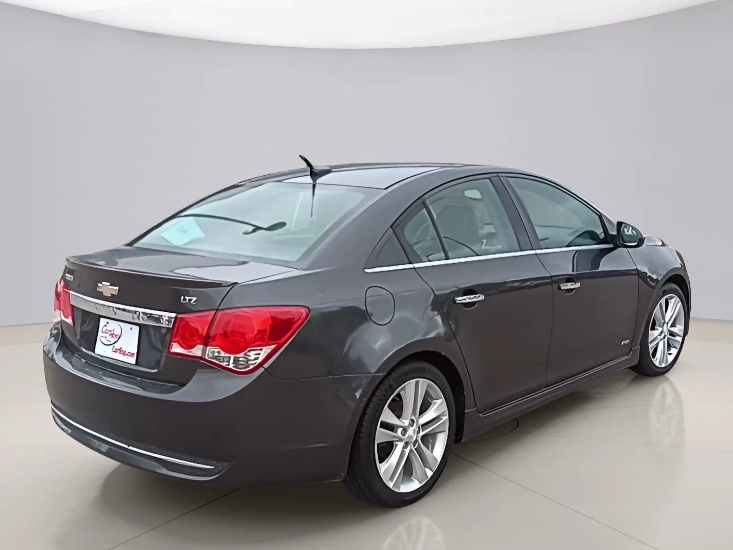 Used 2014 Gray Chevrolet LTZ image 5