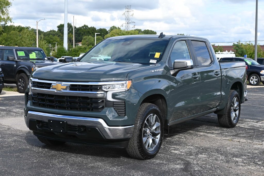 Used 2025 Cypress Chevrolet LT image 5