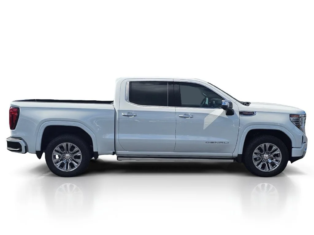 Used 2026 Glacier White Tricoat GMC Denali image 9