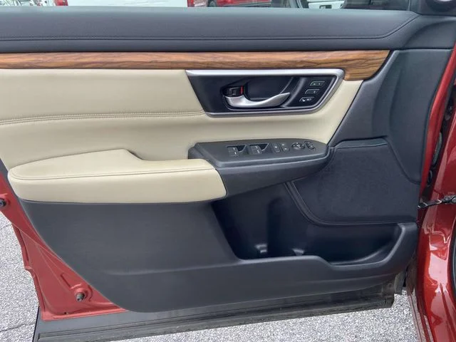 Certified Used 2018  Honda Touring image 17