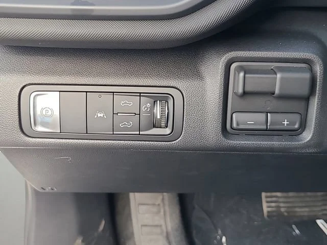 New 2026 Summit White Chevrolet LT - Extended Range image 20