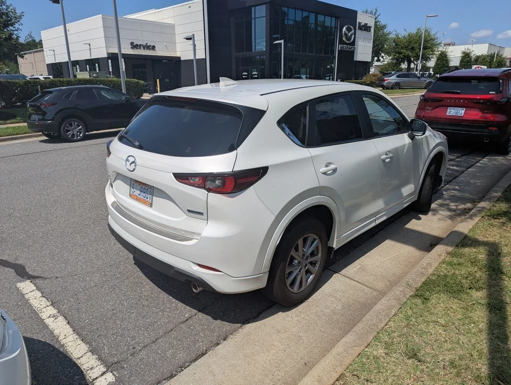 Certified Used 2024 White Metallic Mazda 2.5 S Select Package image 5