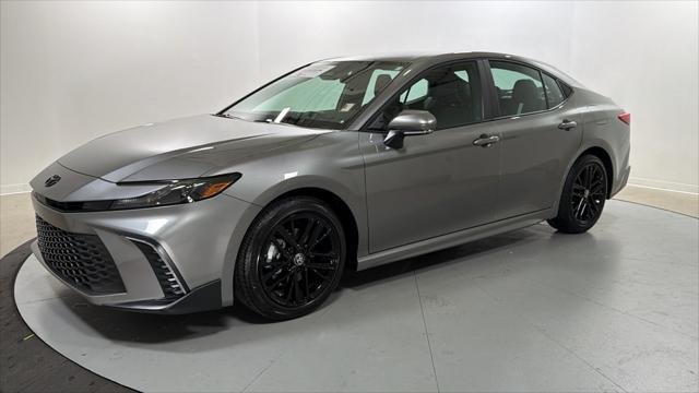 Certified Used 2026 PRECIOUS METAL Toyota SE image 1