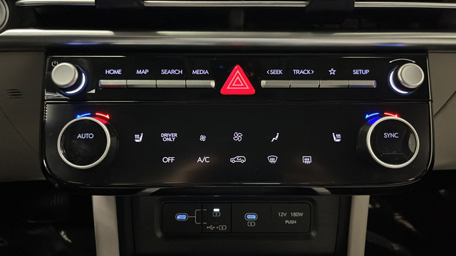 Used 2025 Deep Sea Hyundai SEL Convenience image 18