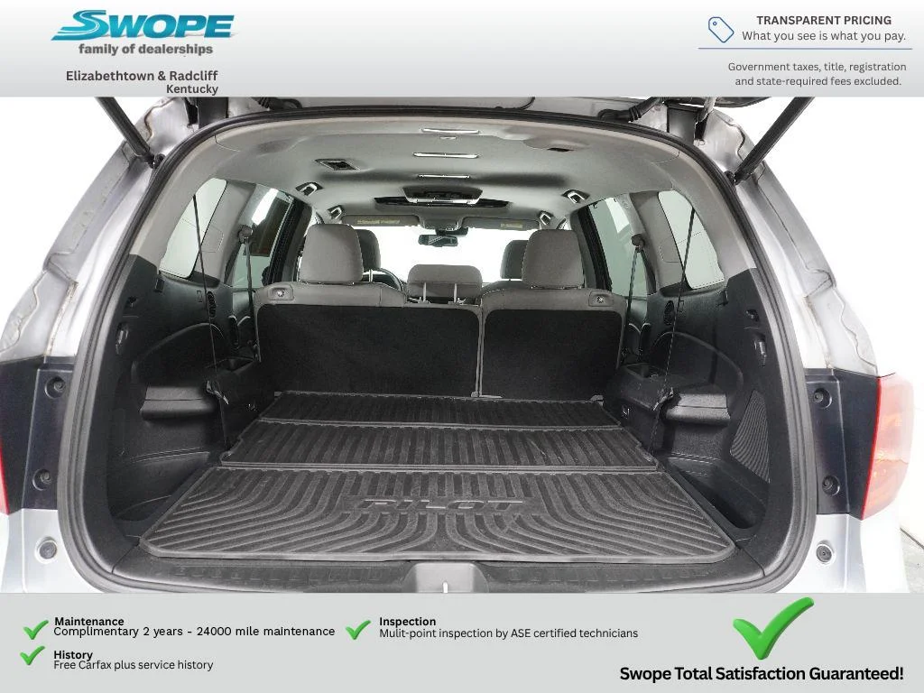 Used 2017 Lunar Silver Metallic Honda Touring image 27