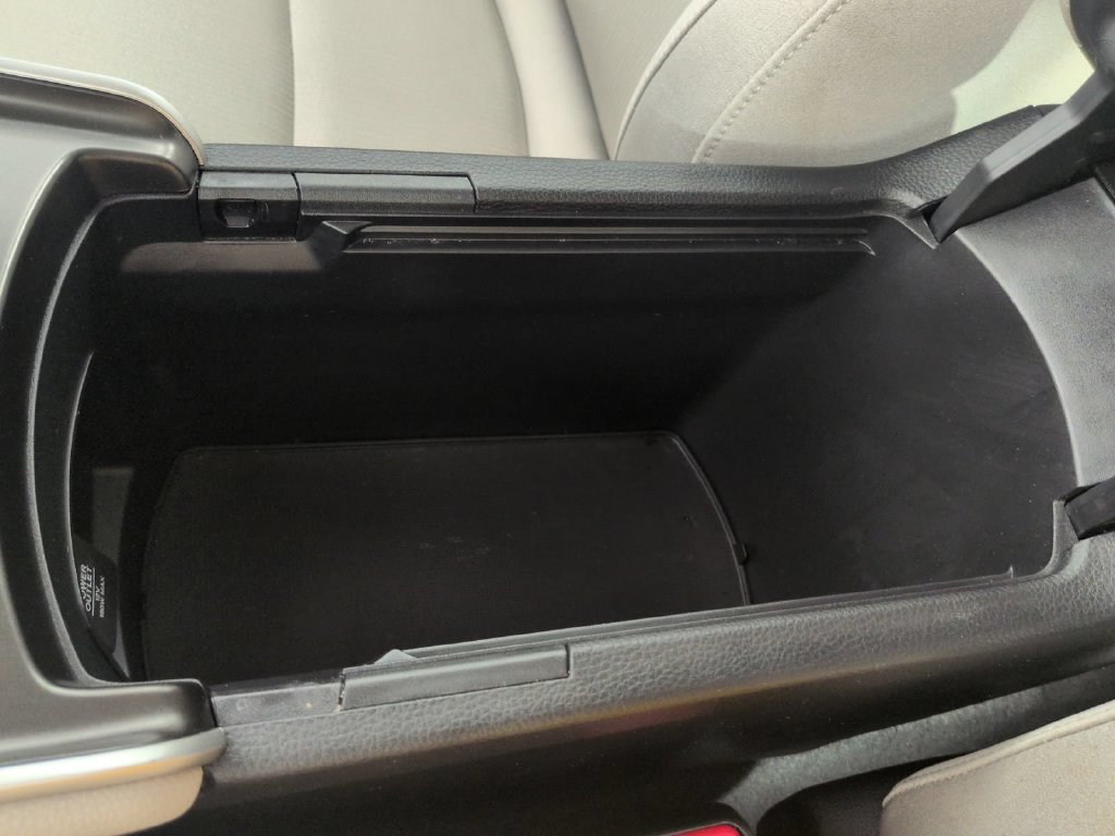 2019 Honda Accord LX - Photo 28