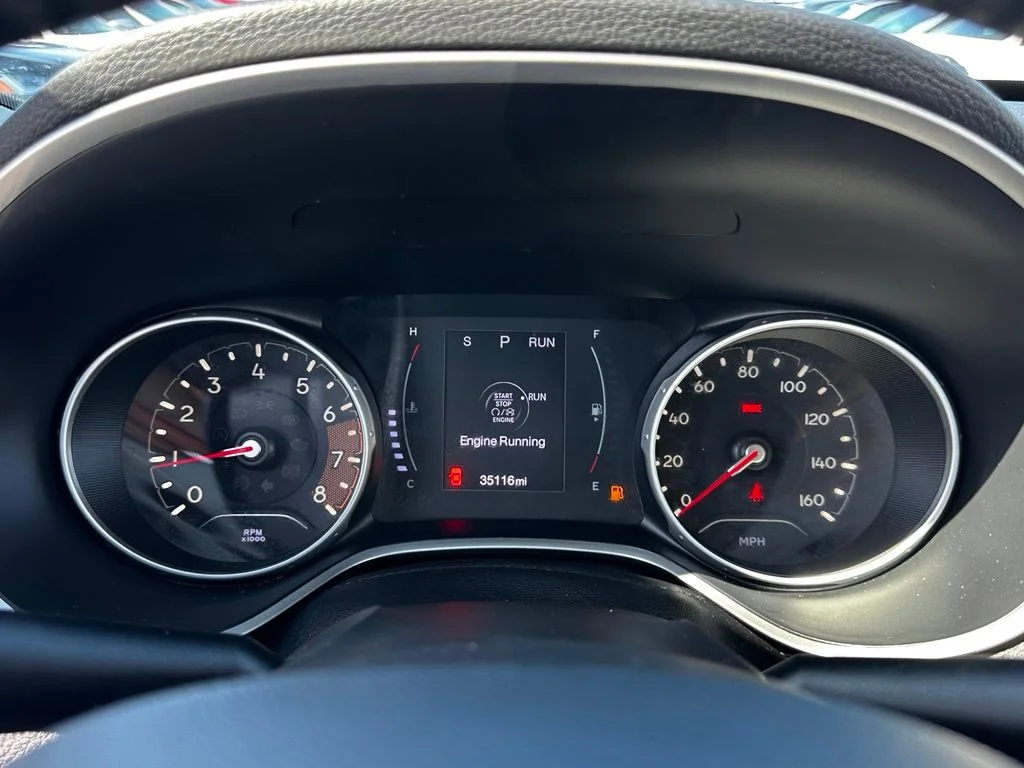 Used 2019 Gray Jeep Latitude image 25