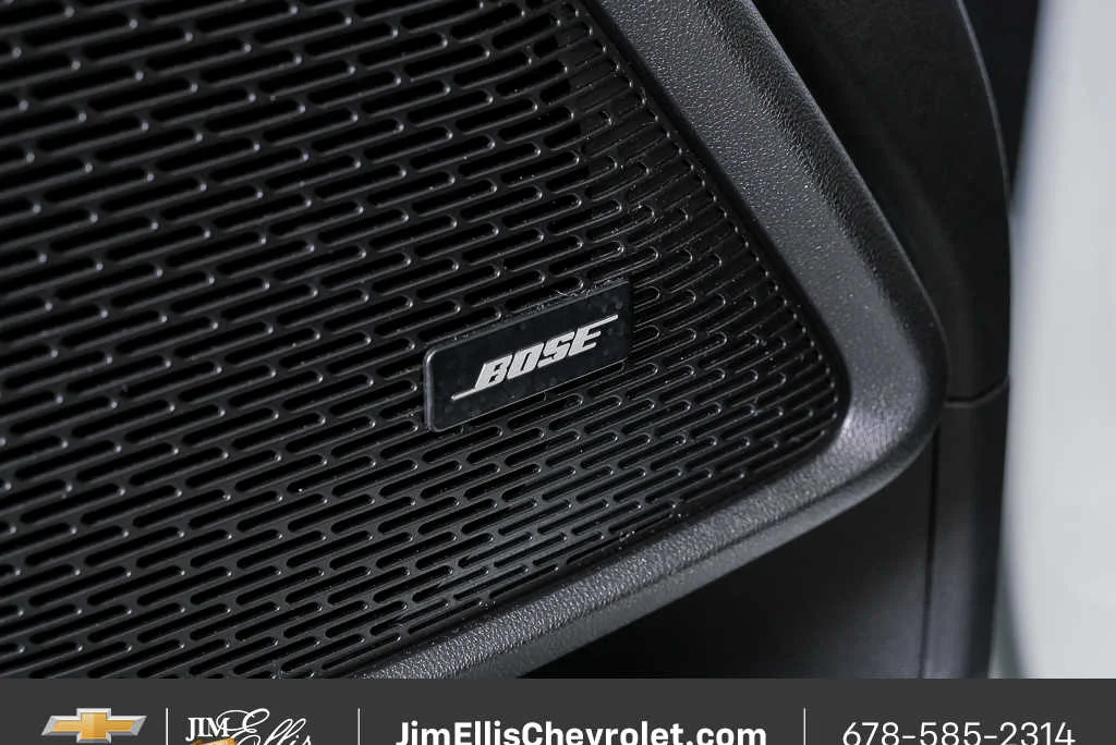 2025 Chevrolet Silverado EV LT - Photo 7