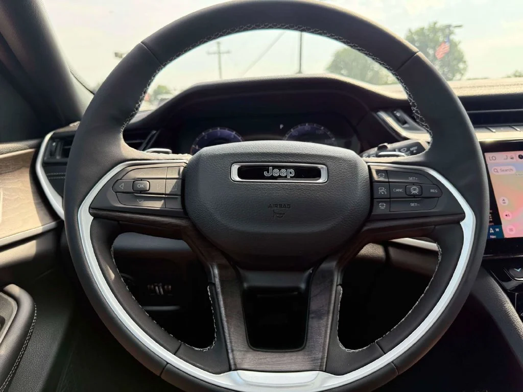New 2026 Black Jeep Limited image 18