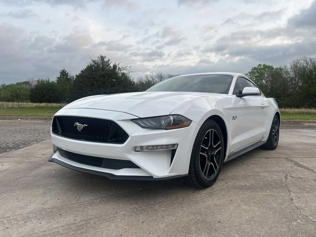 2020 Ford Mustang GT Coupe's photo