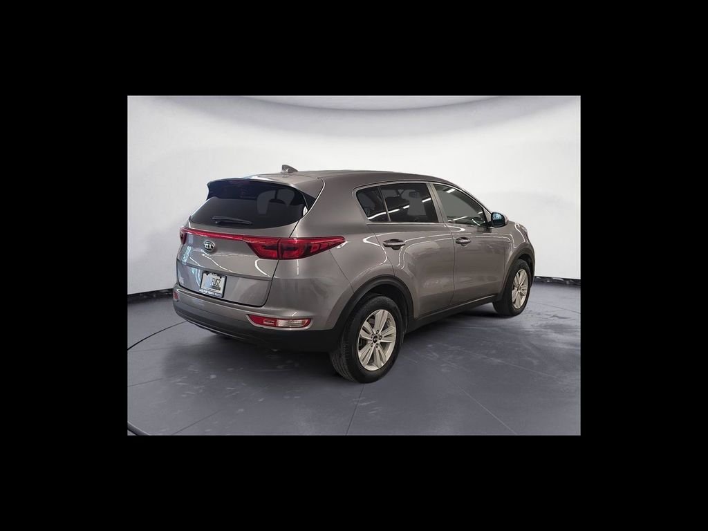 Used 2018 Silver Kia LX image 6