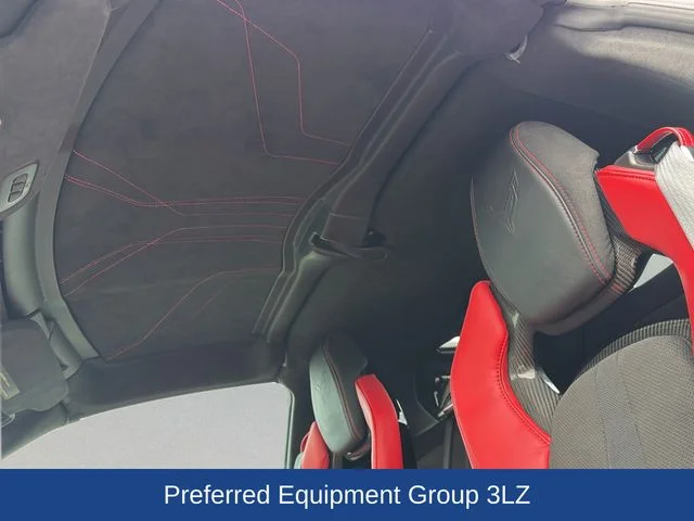 Used 2023 White Chevrolet Z06 image 13
