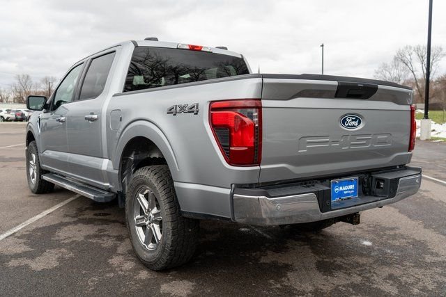 Used 2025 Iconic Silver Metallic Ford XLT image 8