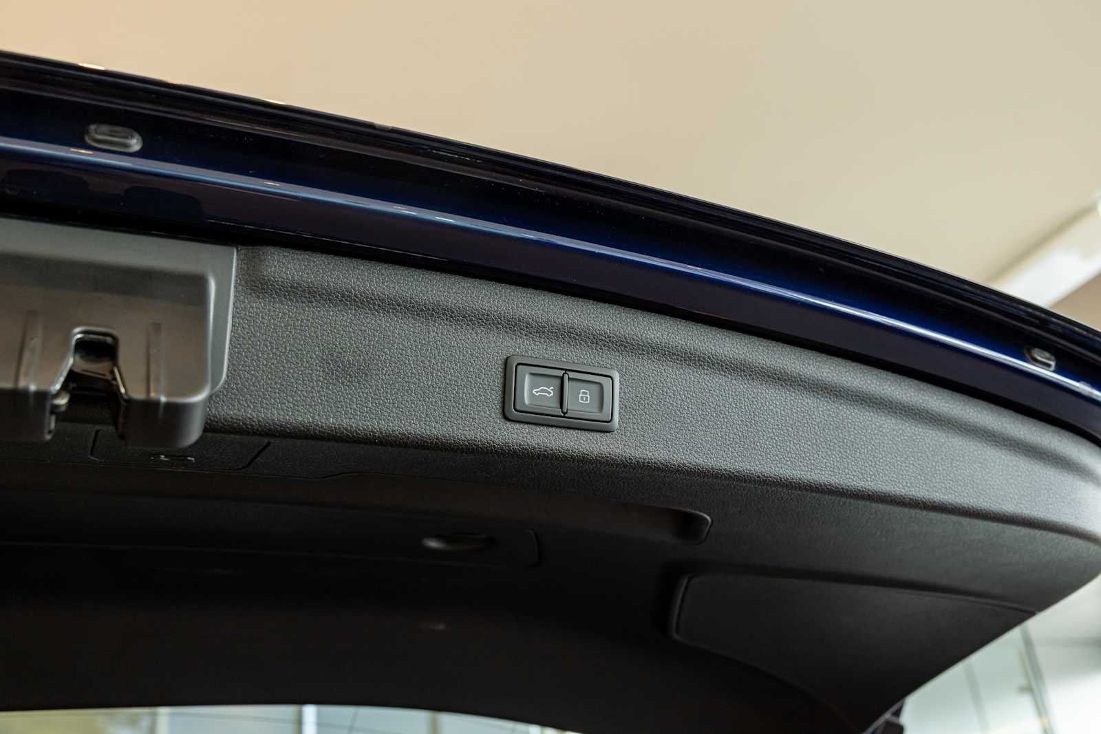 2025 Audi Q3 S Line Premium Plus - Photo 36