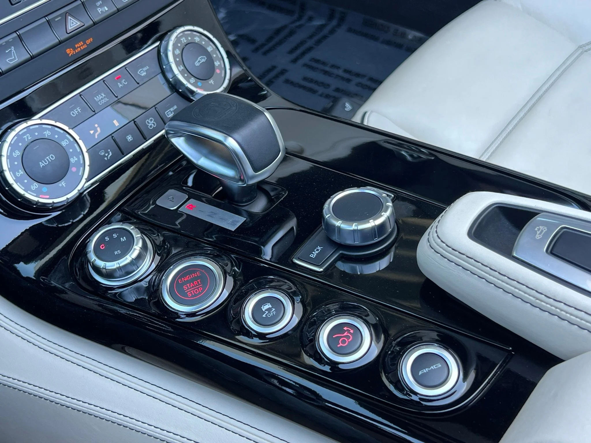 Used 2012 Silver Mercedes-Benz Base image 28