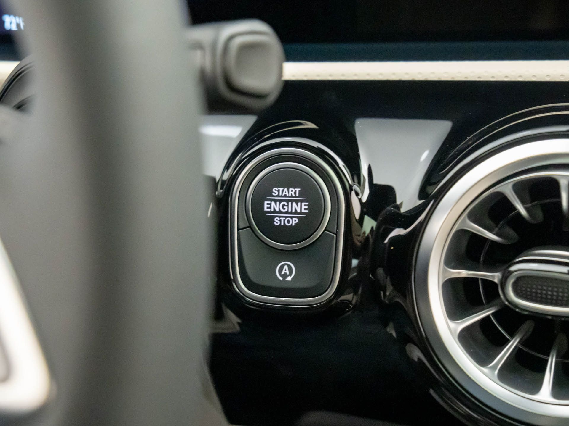 New 2026 Polar White Mercedes-Benz CLA 250 image 20