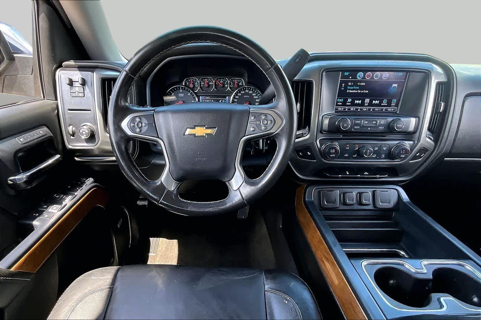 Used 2018 Silver Ice Metallic Chevrolet LTZ image 6