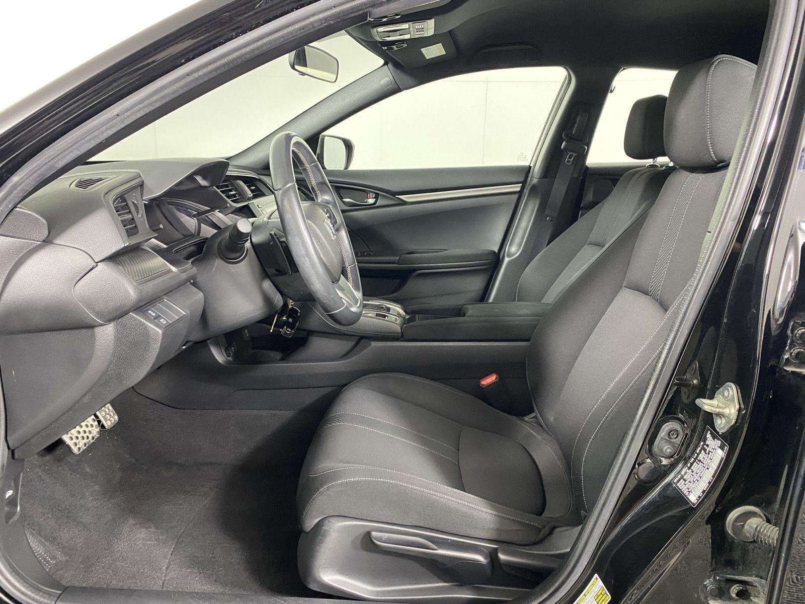 Used 2018 Crystal Black Pearl Honda Sport image 12