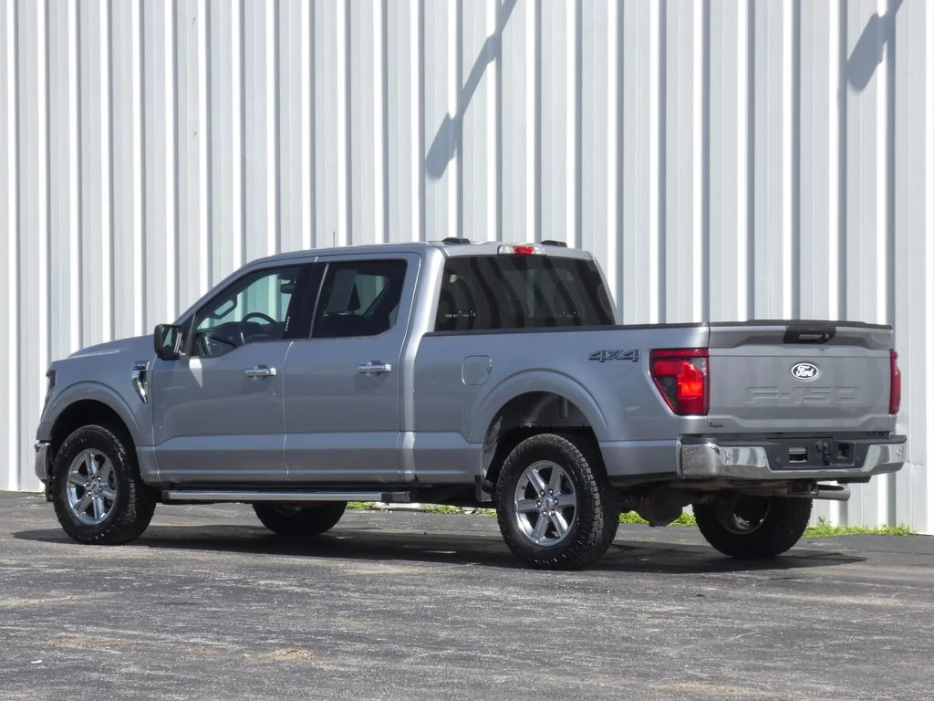Used 2024 Silver Ford XLT image 34