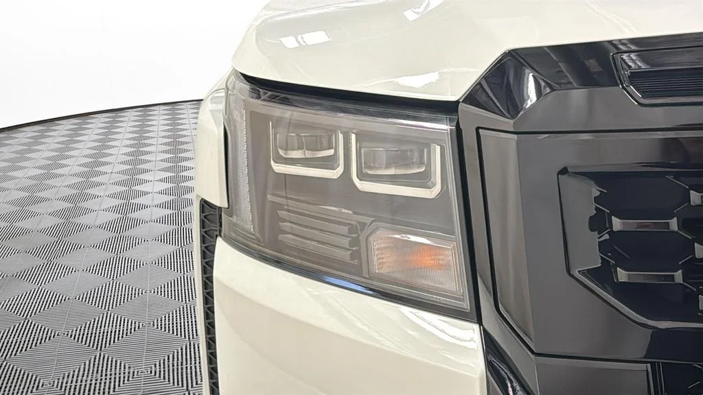 New 2026 White Nissan SV image 17