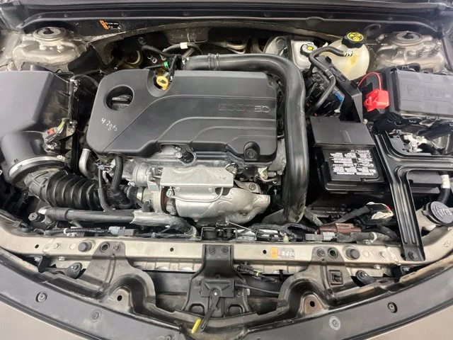 Used 2020 Gray Chevrolet LT image 24