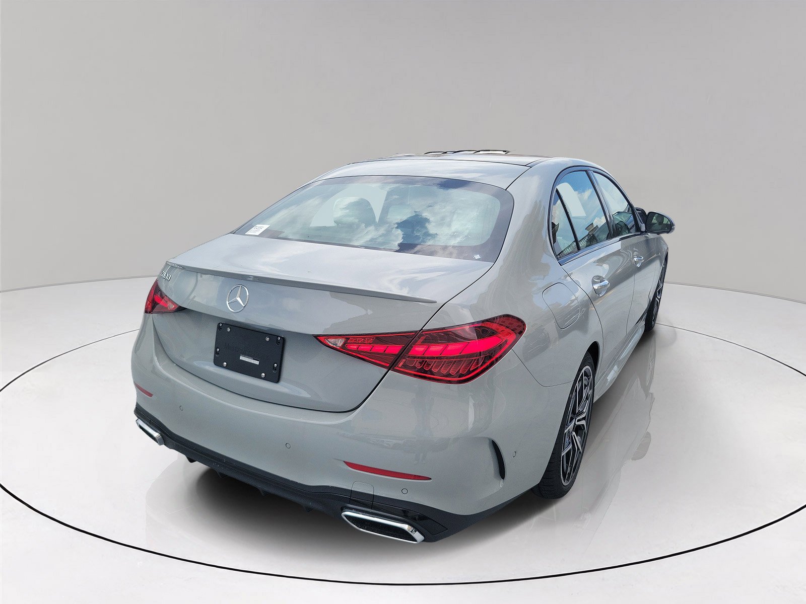 New 2026 MANUFAKTUR Alpine Grey Mercedes-Benz C 300 image 6