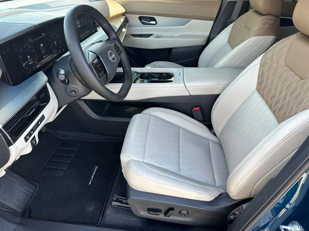 Used 2026 Blue Nissan Platinum image 9