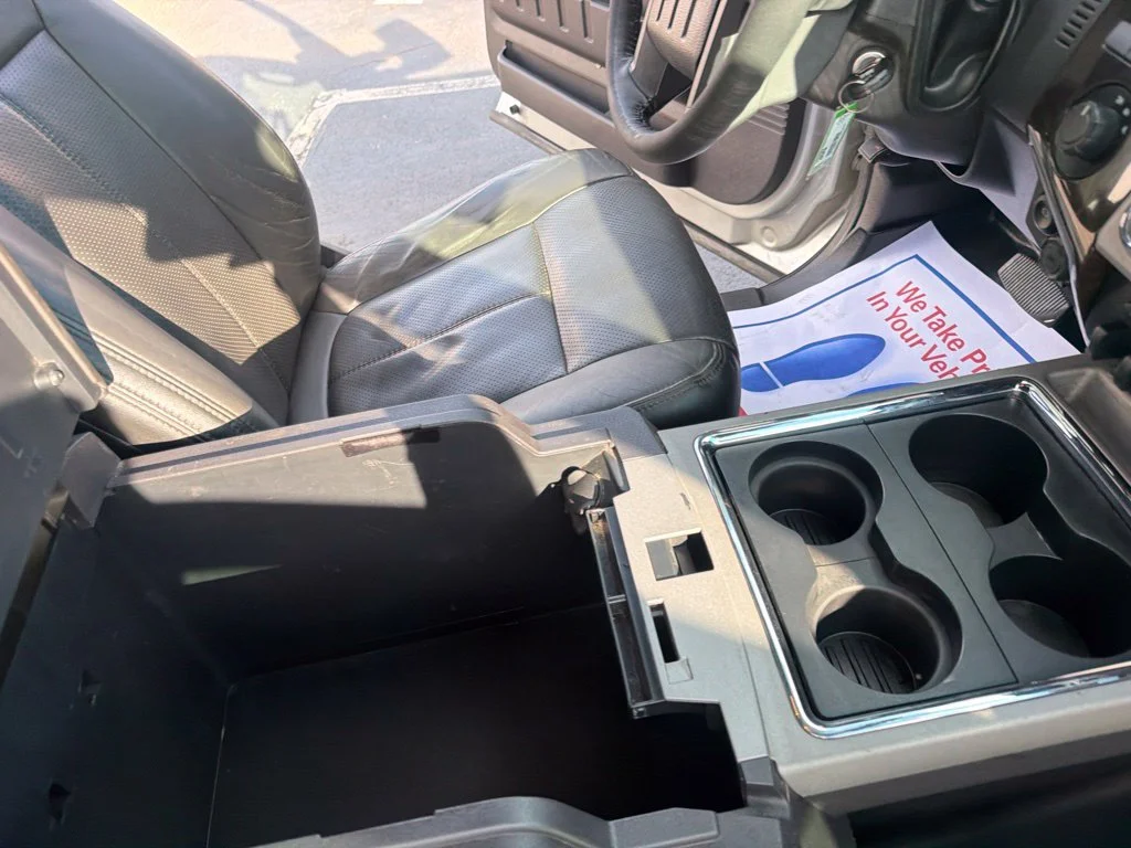Used 2015 Ingot Silver Ford Lariat image 45